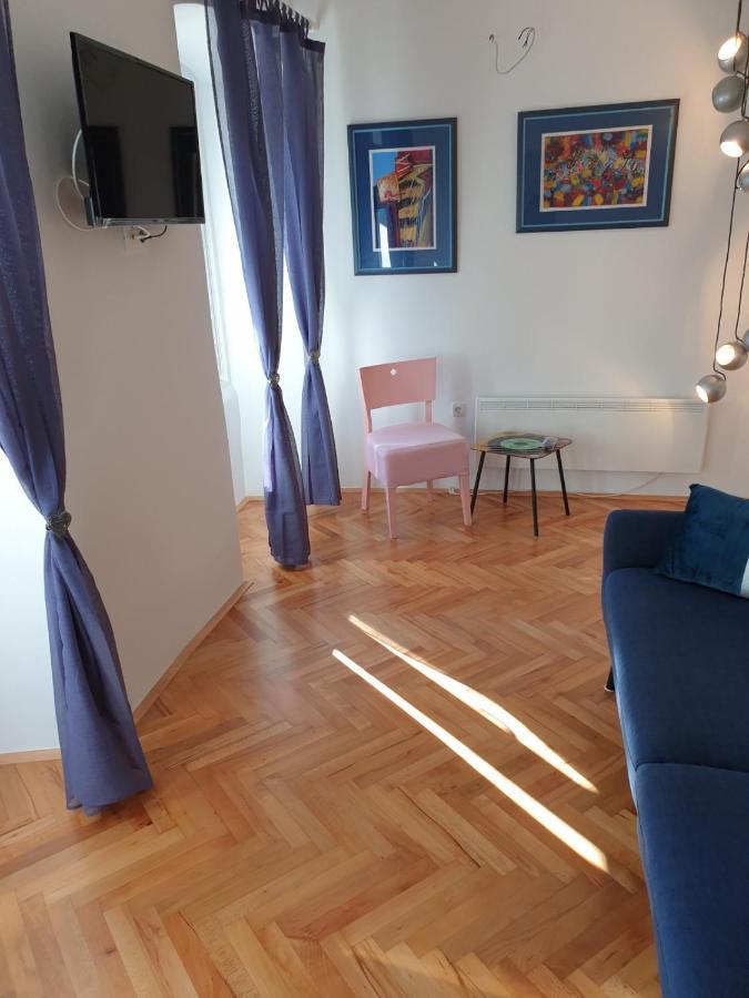P-e Apartment Pula